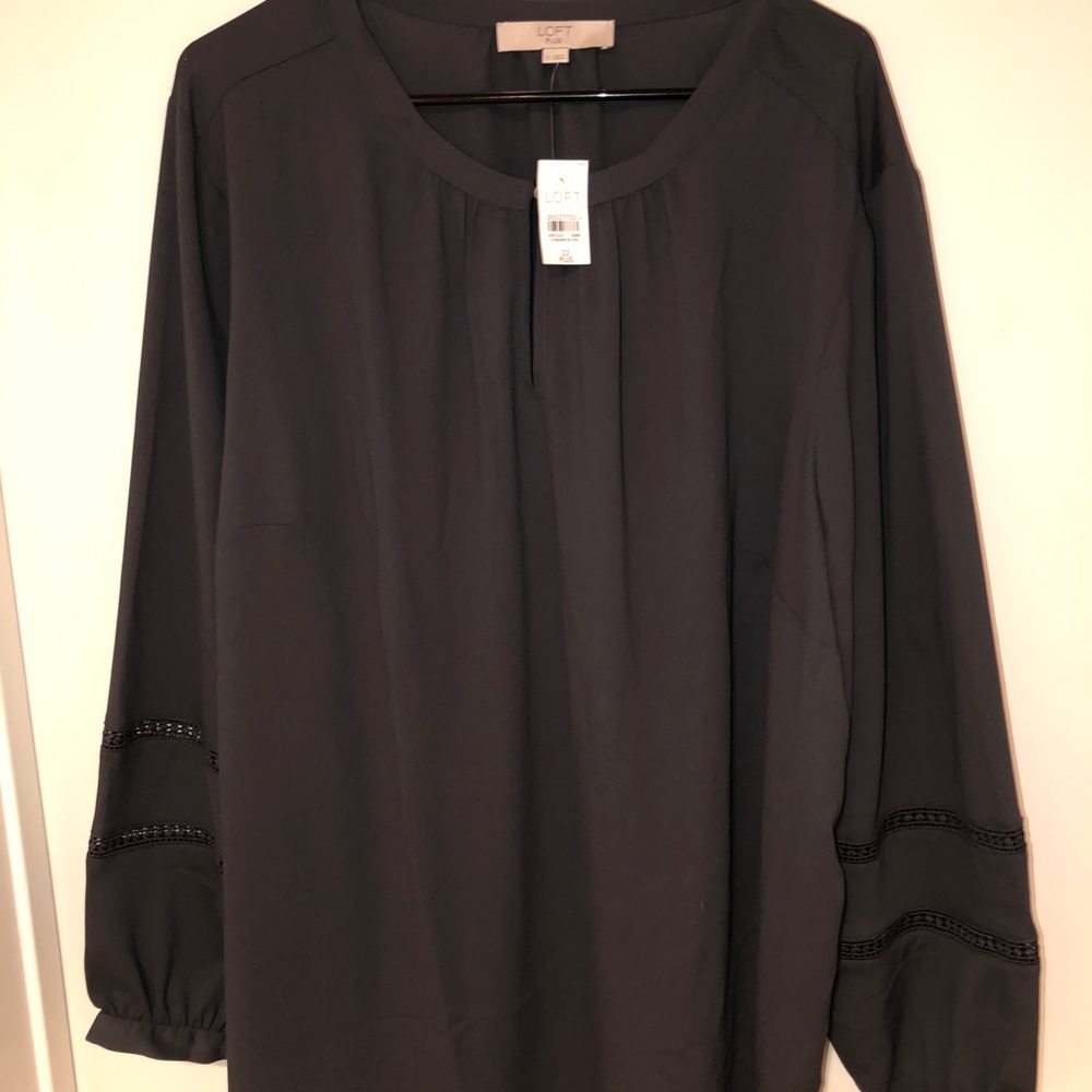 LOFT NEW Periwinkle Gray blouse